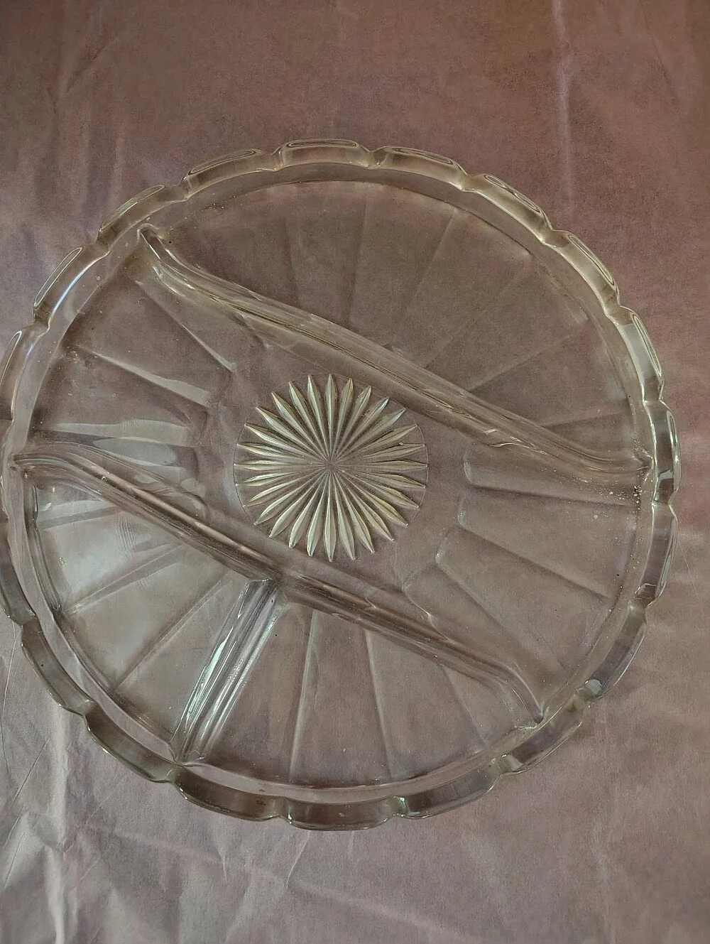 VINTAGE CLEAR PRESSED GLASS DIVIDED RELISH / SERVING TRAY (10